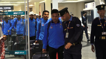 नेपाली राष्ट्रिय क्रिकेट टोली स्वदेश फर्कियो